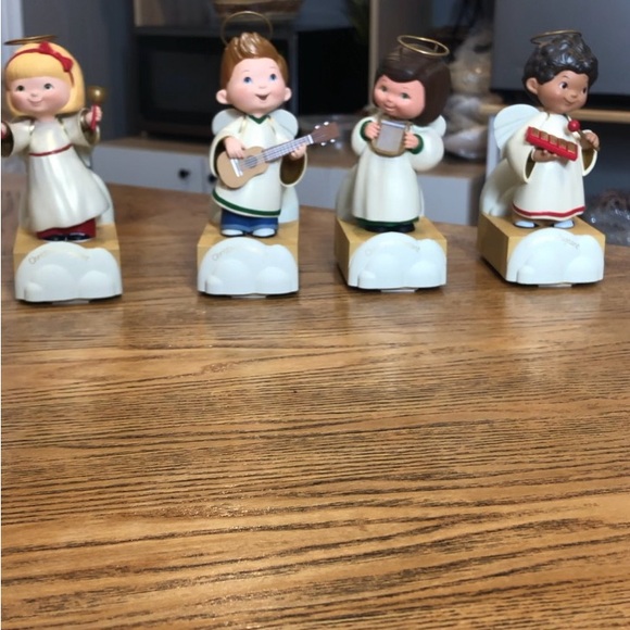 Hallmark Angel Pageant Children’s Choir Complete Set Of Four Band Tested Works - Picture 1 of 12
